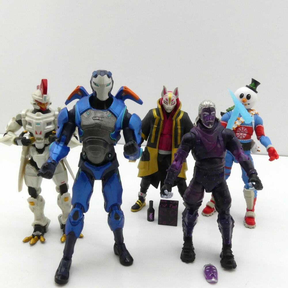 Fortnite Action Figure Lot of 5 Mixed Characters Incomplete Parts Accessories